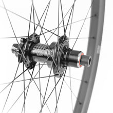 Load image into Gallery viewer, e*spec Race Carbon Wheels