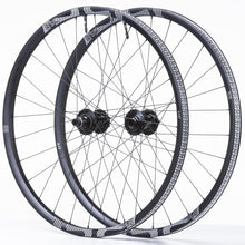 Load image into Gallery viewer, TRS Race Carbon Trail Wheels